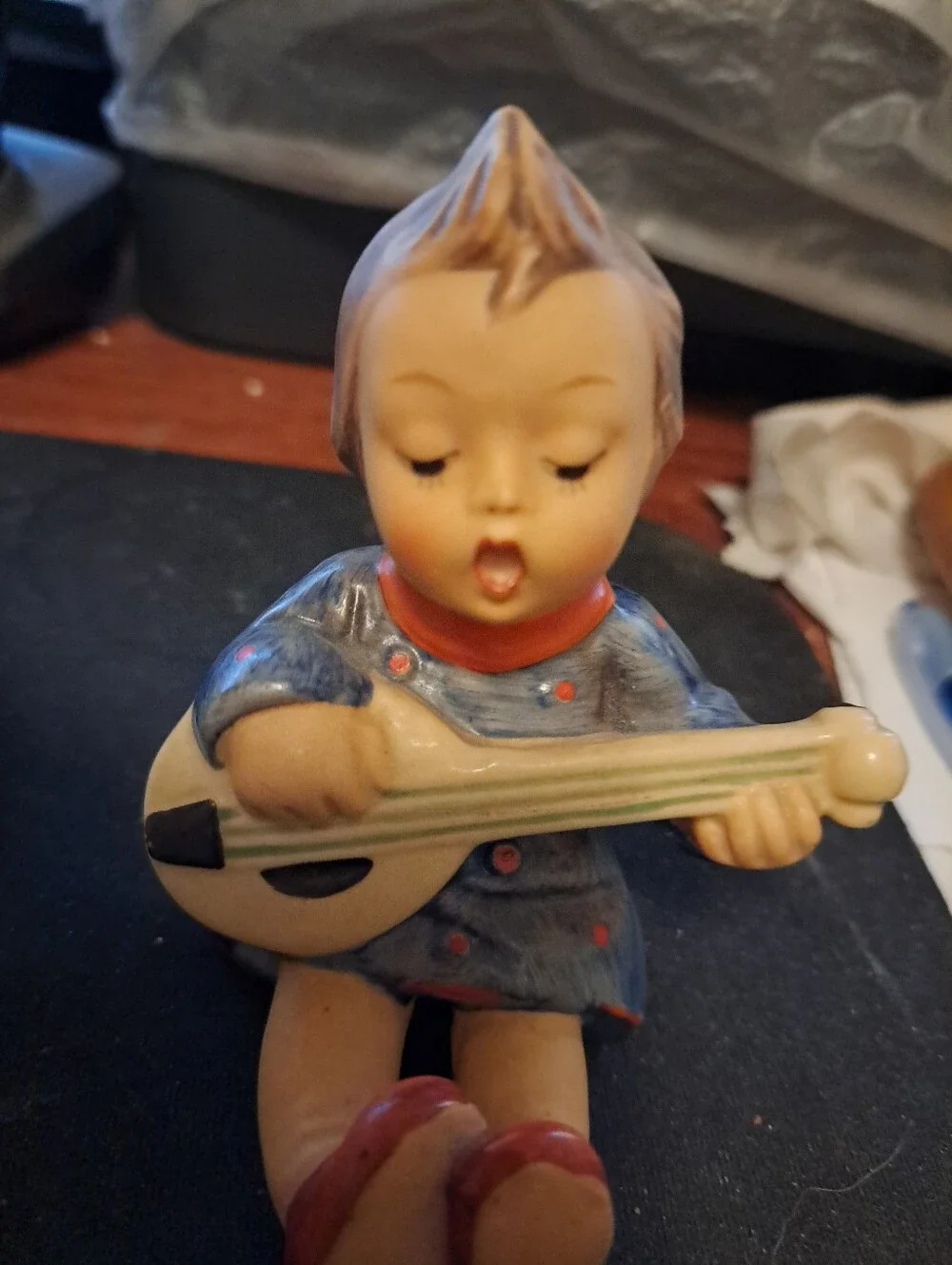 Rare TMK 1  Goebel Hummel Joyful Girl Figurine Excellent